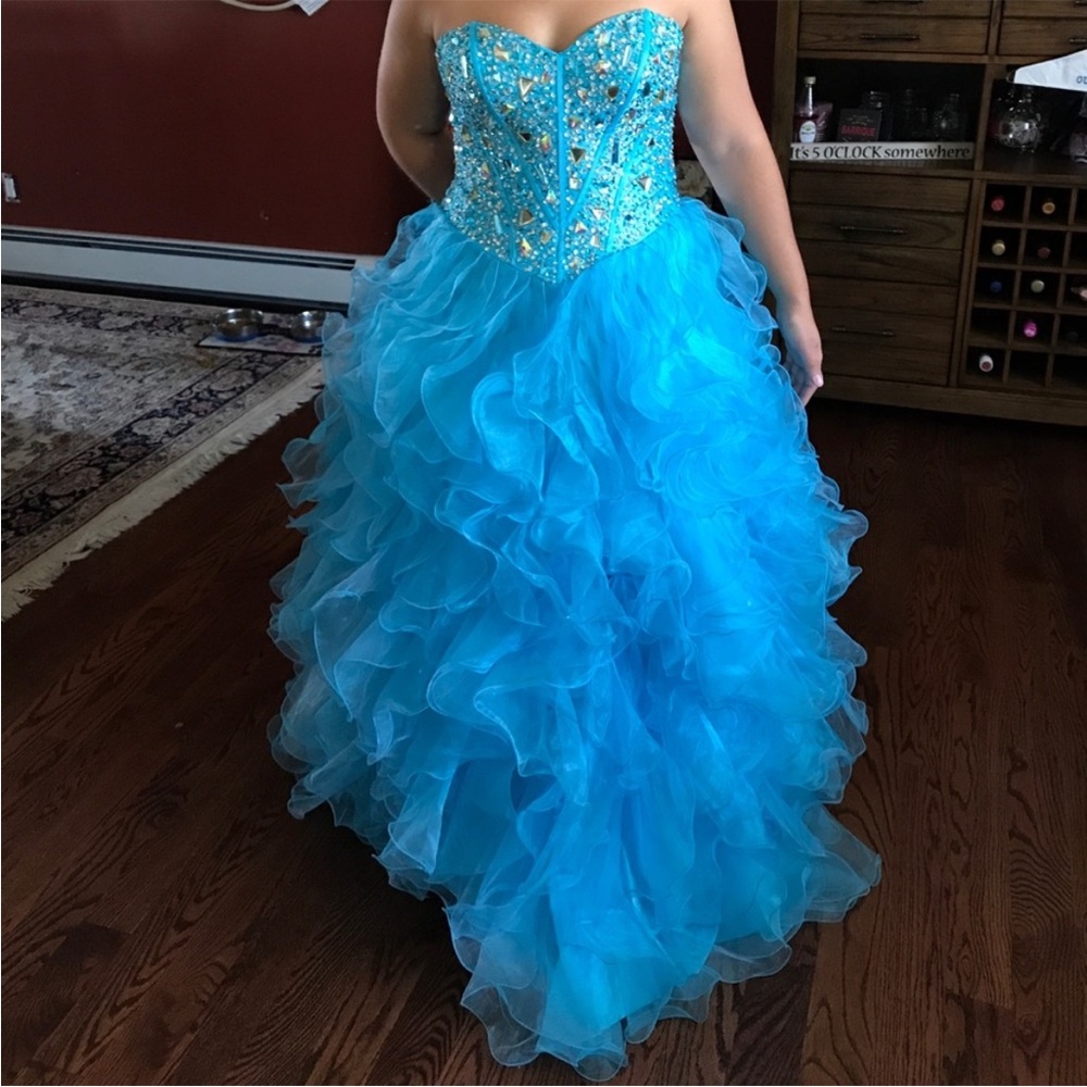Sherri Hill sequin dress